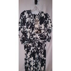 NWT Black and White Floral Jumpsuit Size Med